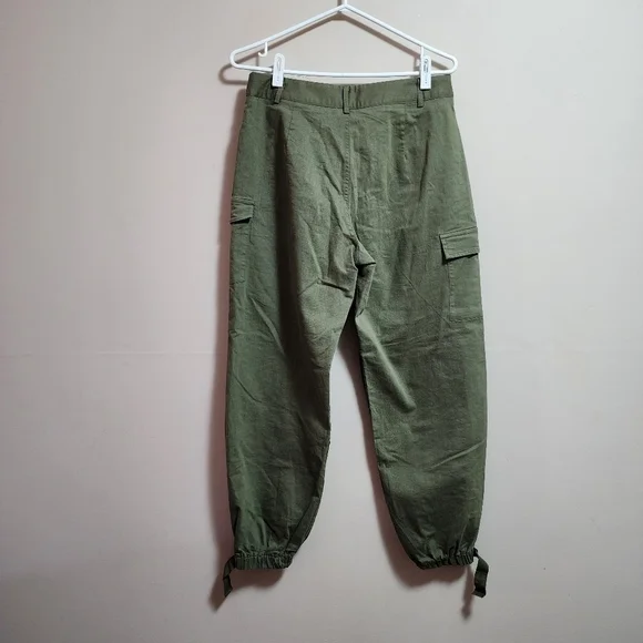 Fashion nova high waisted colorblock cargo pants color olive size Large - Picture 4 of 7